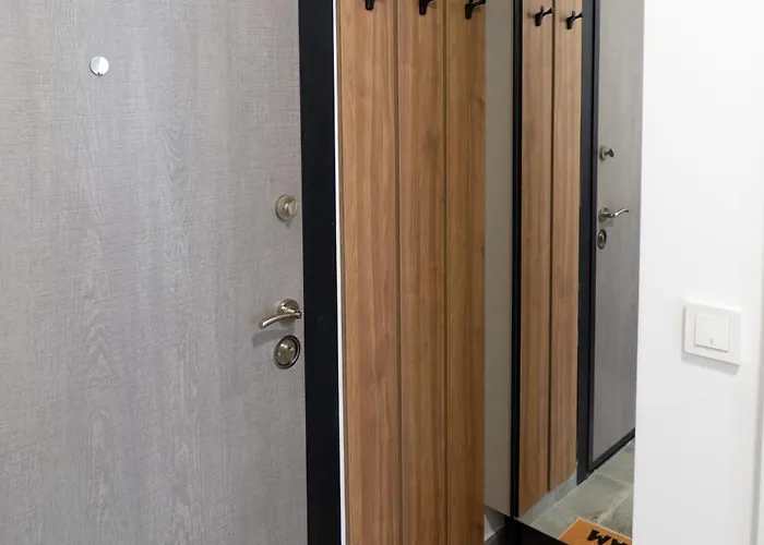 Apartament New Modern & Cozy With Free Parking *