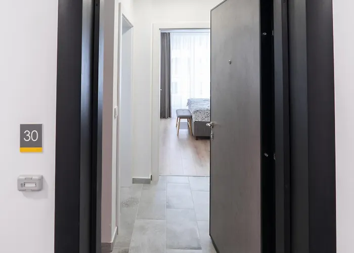 New Modern & Cozy With Free Parking Varna
