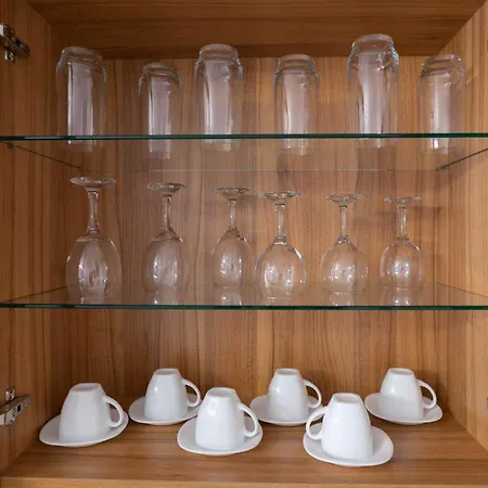 New Modern & Cozy With Free Parking Várna