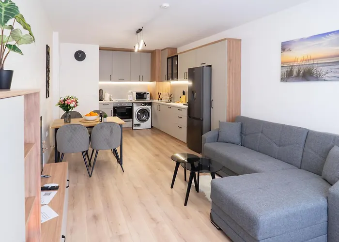 New Modern & Cozy With Free Parking Varna