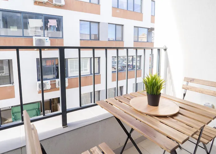 New Modern & Cozy With Free Parking Apartamento *